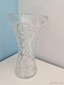Vázy z brúseného skla - 1