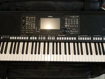 Yamaha Prss 775