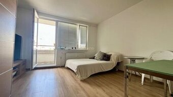 ASSENZIO – PREDAJ – GARZONKA 33m2 S LOGGIOU – NÁM. HARANIČIA