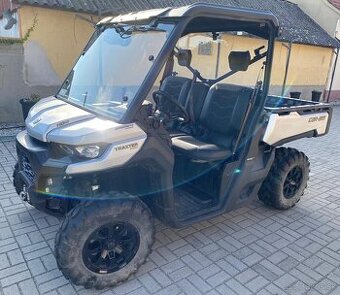 Can Am traxter HD8
