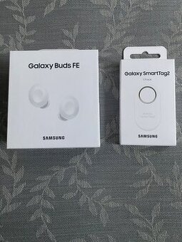 Slúchadlá Samsung Galaxy Buds FE biele+ SmartTag2
