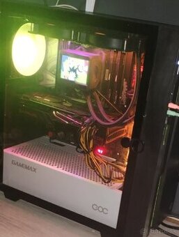 Herny PC R7 7800X3D/32GB/RX6700XT12GB/