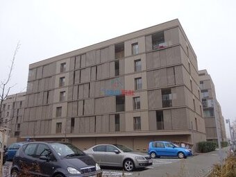 PRI MÝTE novostavba 2-IZB BYT novo zariadený, aj garáž.