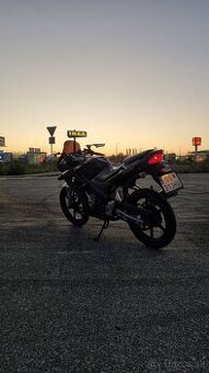 Honda cbr125r