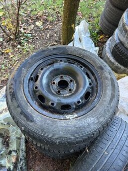 Predám zimné 185/60 R14 5x100 z fabie