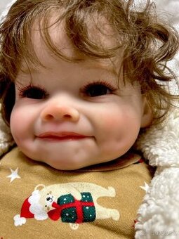 Realistická bábika Maroško