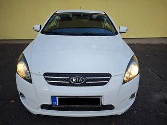 Kia Ceed 2010 1.4 benzín 66kW 3 dverová - 1