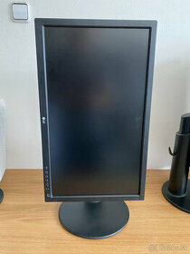 24" monitor LG LED 24MB35PY Full HD - na predaj 4ks