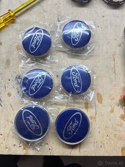 Krytky kolies Ford