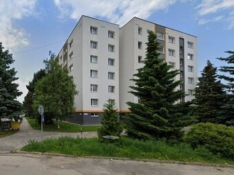 NA PREDAJ ZLACNENÝ 1-izb byt s lodžiou s ťarchou N. Dubnica