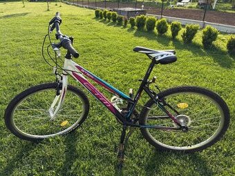 Predám dievčenský bicykel