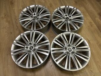 Originálné alu kolesa R19 Škoda Superb III