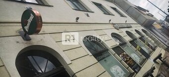 Lukrativna budova "Hubacsek" Teplická /pozemok 1302 m2/ ce
