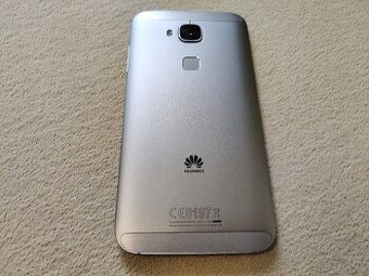 Huawei G8. 3gb///32gb+micro SDHC. Strieborná metalíza.
