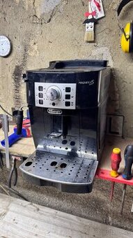 Delonghi Magnifica