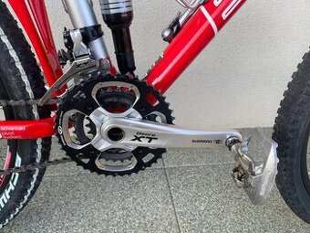 Bmc Alu S rám XT ako novy