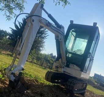 Mini bager Bobcat 320