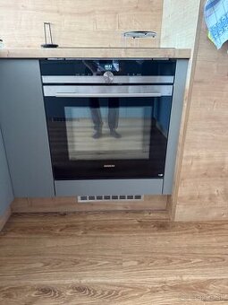 Rúra Electrolux EOA45555OX – vstavaná, plne funkčná