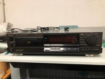 Technics cd player SL-P555