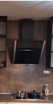 Darujem za odvoz digestor - 1