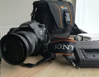 Sony Alpha a58 s objektívom