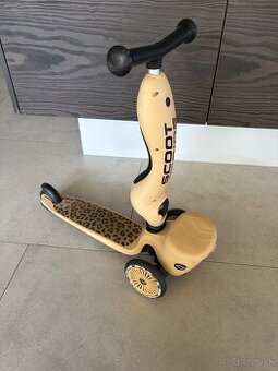 Odrážadlo a kolobežka v 1