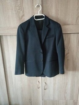 Detský oblek v. 146 na oslavu alebo prvé sväté prijímanie