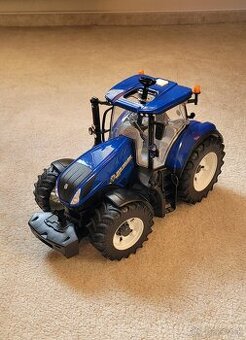 Bruder traktor New Holland T7.315