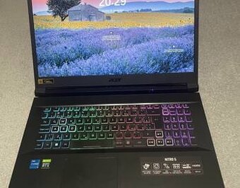 ACER NITRO 5 17,3 144 Hz