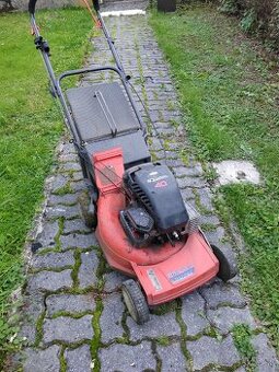 Kosačka na trávu huzgvarna