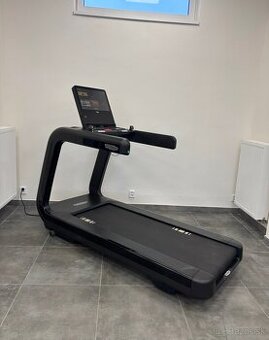 Technogym Artis Run Live - TOP model