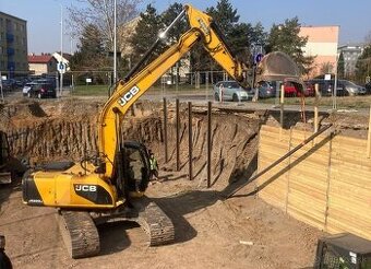 Prodám rýpadlo JCB JS 220 (25 tun) v TOP stavu 5950 MTH