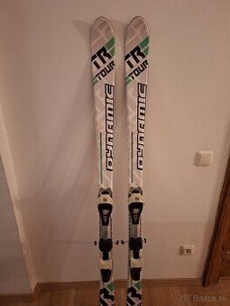 Predám skialpové Lyže Dynamic dĺžka 161cm.