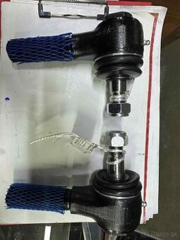 Guľové čapy na spojovaciu tyč na Zetor