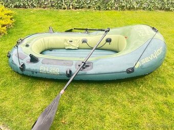 Rybársky čln Fisch Hunter 250+sonar