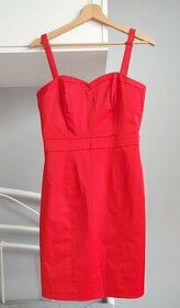 Červené šaty - 1