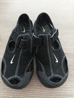 Sandálky Nike - 1