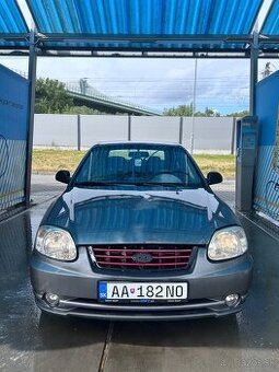 ROZPREDÁM Hyundai accent II 1.3l