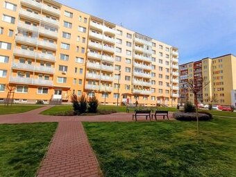 2-IZBOVÝ BYT (53 M2), STARÁ TURÁ, HURBANOVA ul.