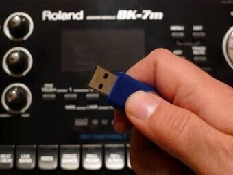 Predám MIDI hudobné podklady Slovensko České 750ks