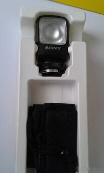 Blesk na kameru Sony HI8 TR 760E - nový,nepoužívaný