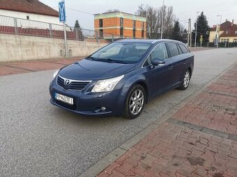 Toyota Avensis Combi 2.0 benzín / LPG zn. BRC