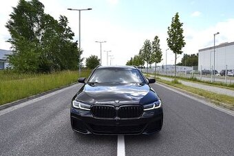 BMW 5 Touring 530d xDrive Mpaket Laser display key panorama