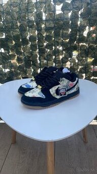 Nike SB Dunk Low x Supreme Rammellzee