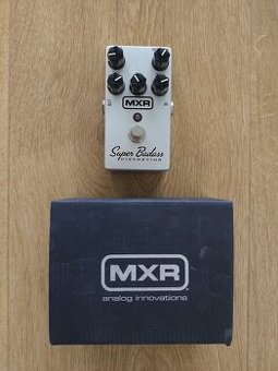 Gitarový efekt Dunlop MXR M75 Super Badass