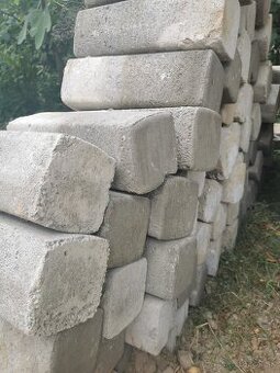Predám betónové palisády