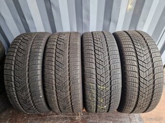 255/40 R21 Pirelli Scorpion Winter