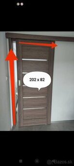 Dvere posuvné