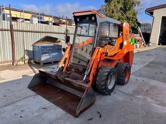 LOCUST L 753 E