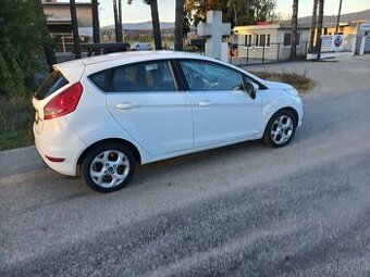 PREDAM FORD FIESTA 1.6.TDCI ROK 2011 KUP SK